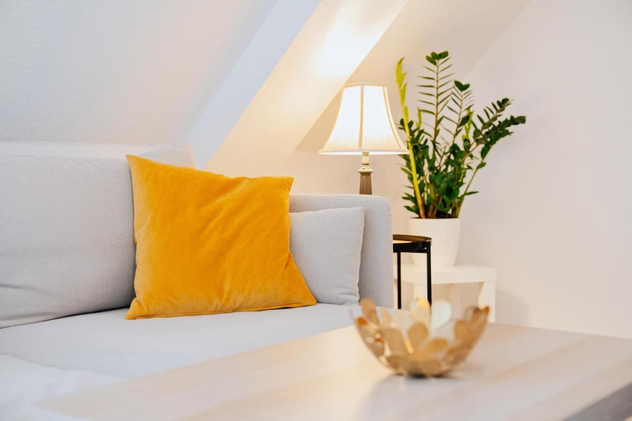 Bliss Place - Serviced Apartment - Arbeitsplatz, Zentral, Kueche, Waschmaschine, Smarttv Magdeburg Exterior foto