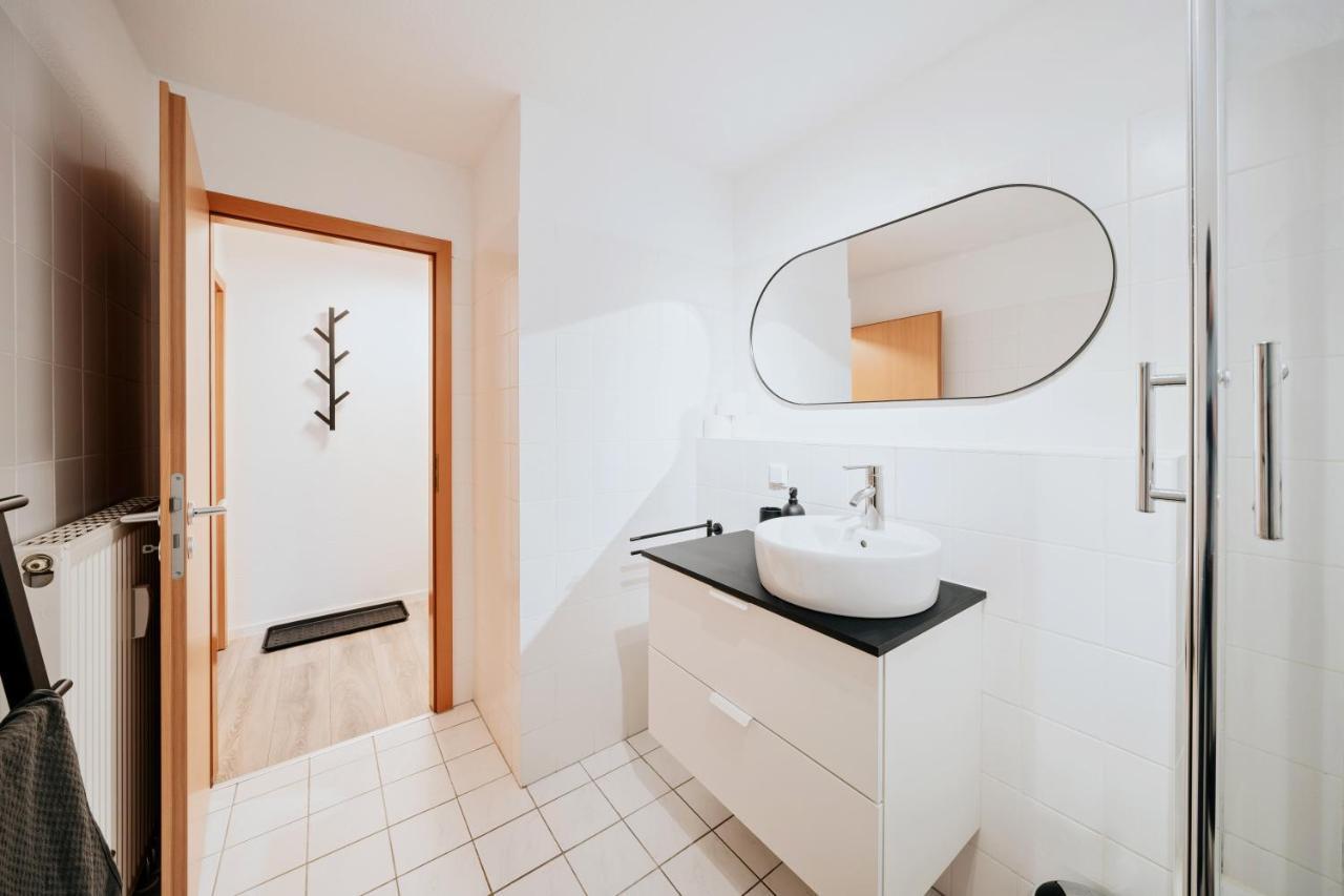 Bliss Place - Serviced Apartment - Arbeitsplatz, Zentral, Kueche, Waschmaschine, Smarttv Magdeburg Exterior foto